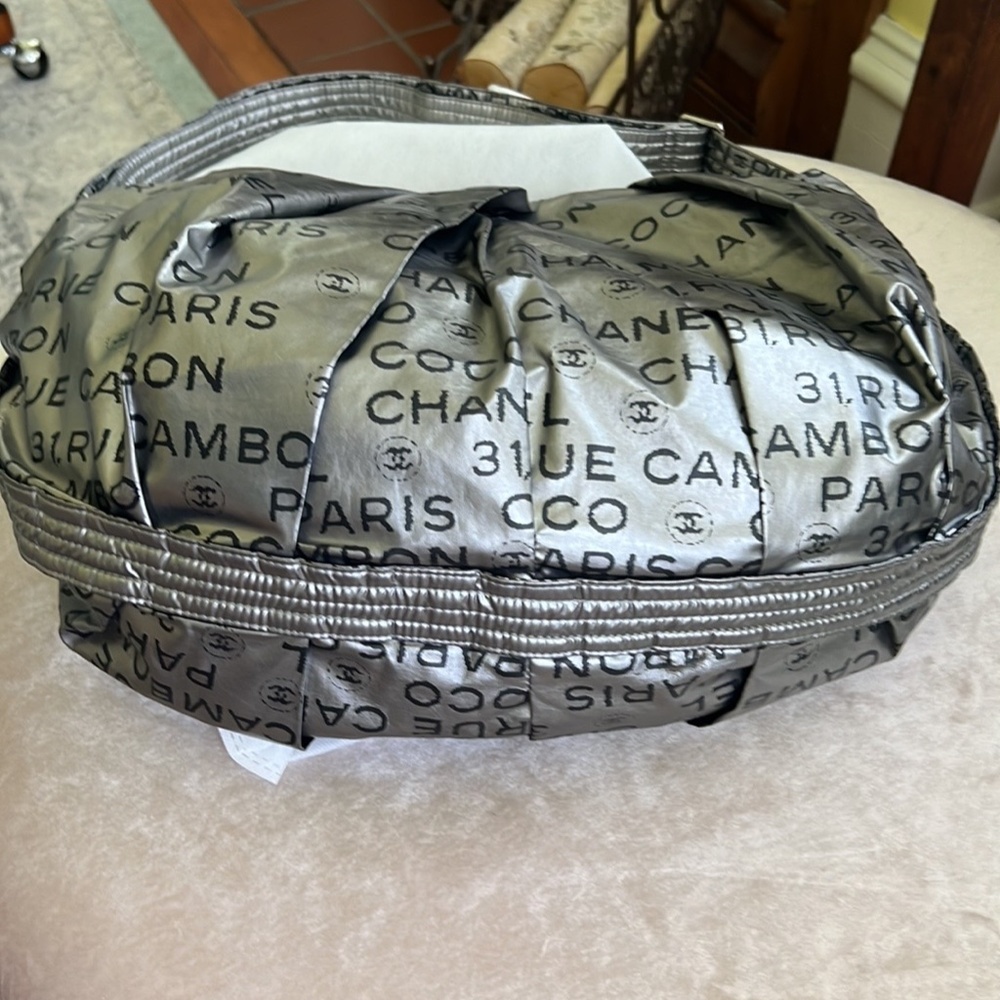 *TRADED* CHANEL Metallic Unlimited Ligne 31 Rue Cambon Coco Weekender Bag - Picture 6 of 11